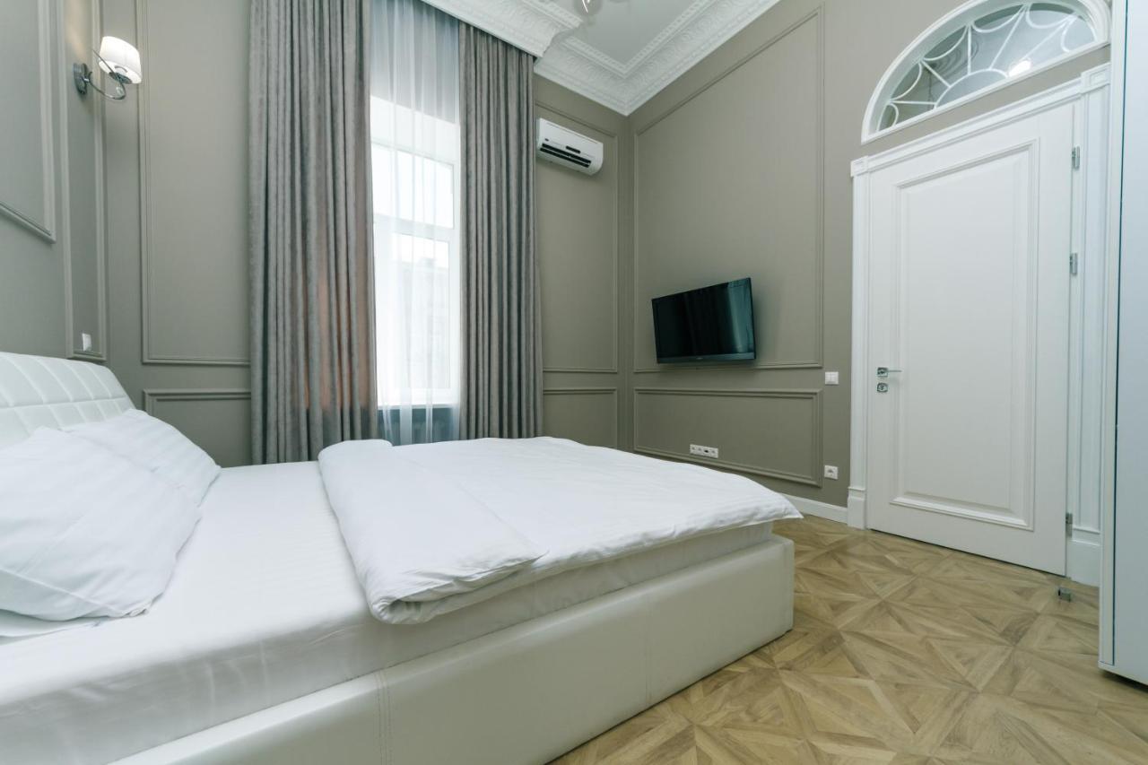 VIP apartment near Kreschatyk, 31а Pushkinska Street Kiew Exterior foto