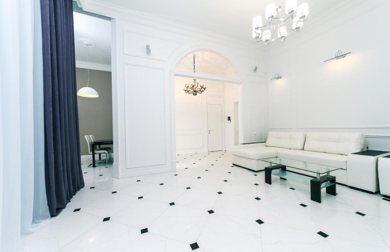 VIP apartment near Kreschatyk, 31а Pushkinska Street Kiew Exterior foto