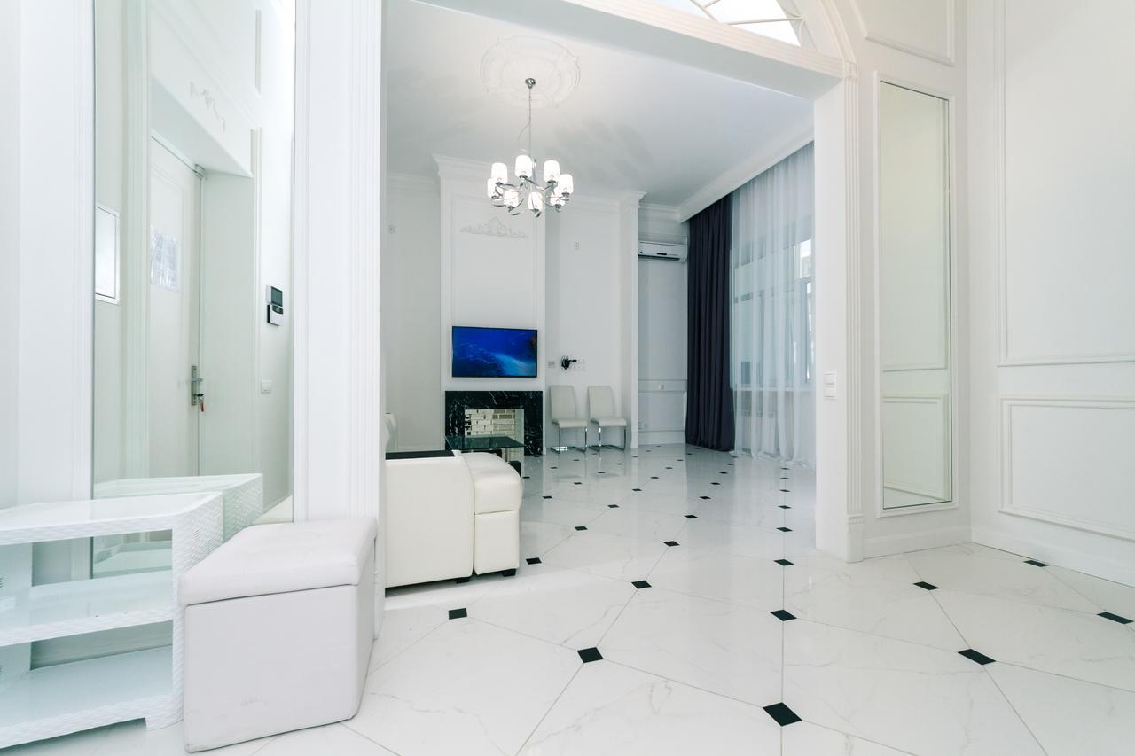 VIP apartment near Kreschatyk, 31а Pushkinska Street Kiew Exterior foto
